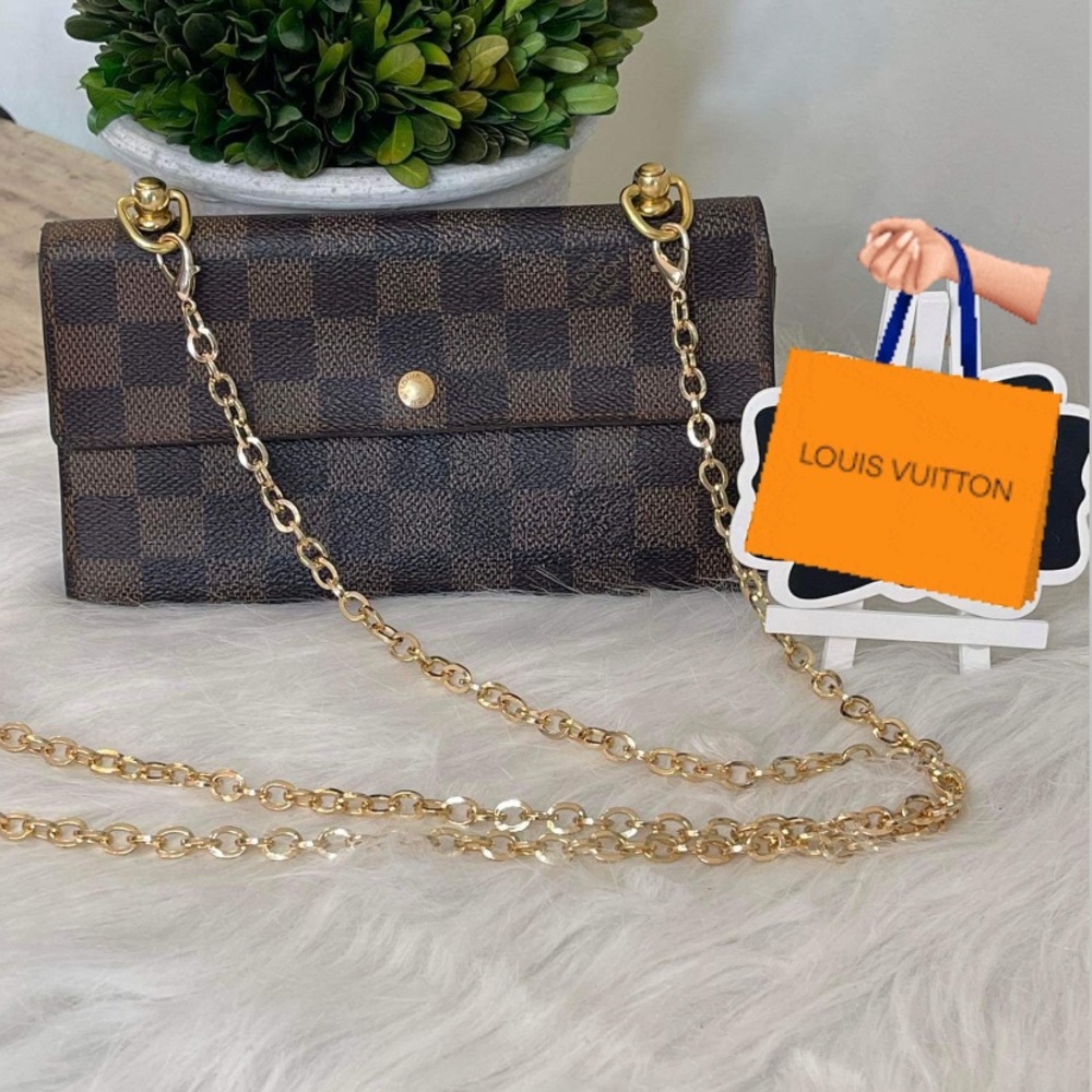 LV Chain Wallet/Crossbody